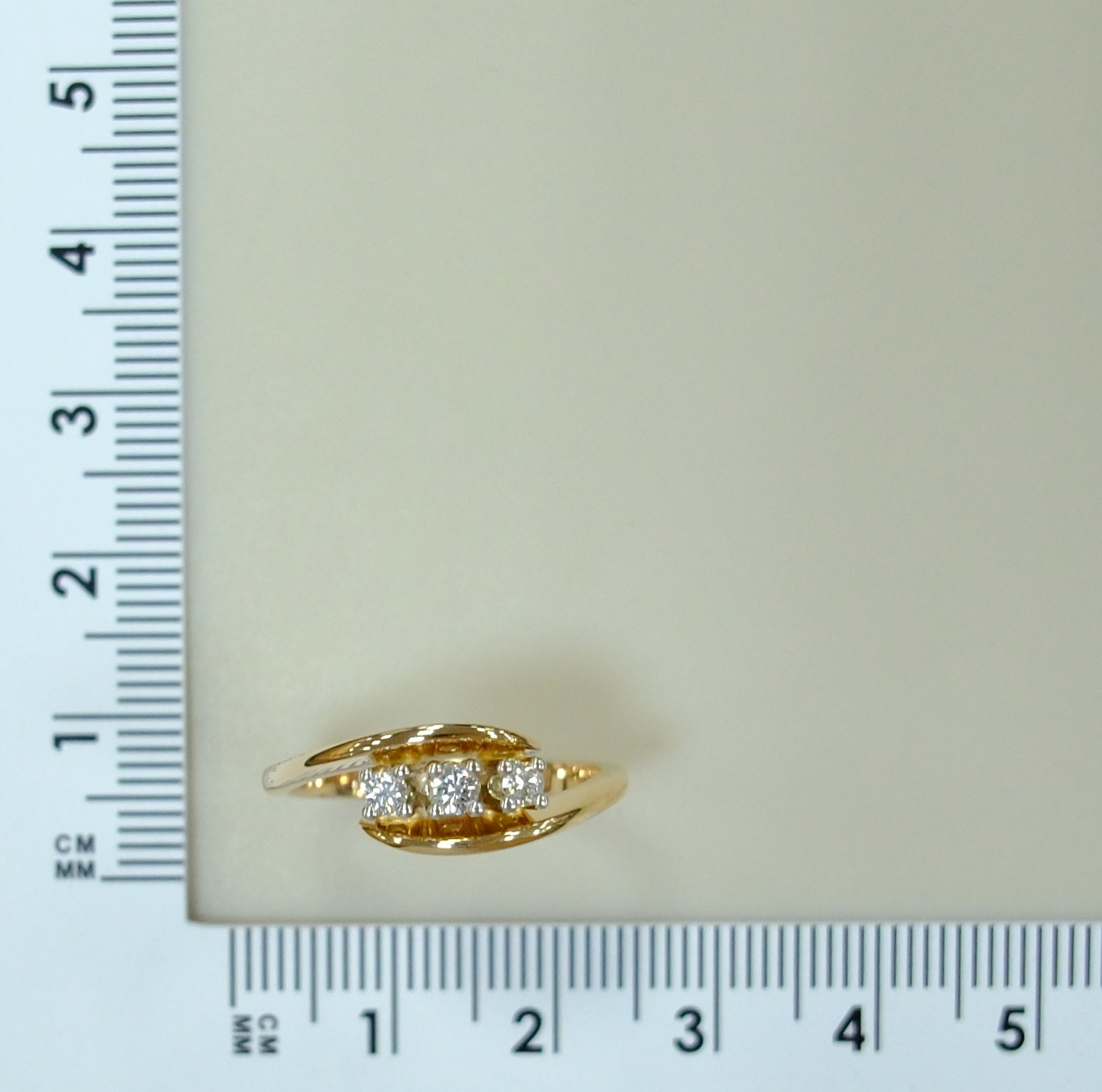 10311-001323 Кольцо (Au 585)